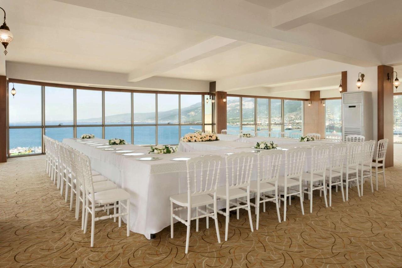 Ramada By Wyndham Iskenderun İskenderun Exterior foto