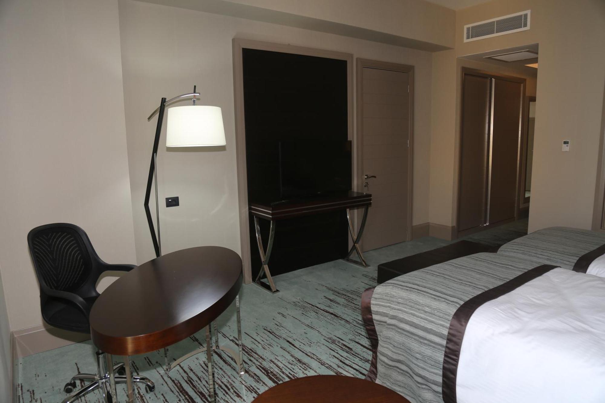 Ramada By Wyndham Iskenderun İskenderun Exterior foto