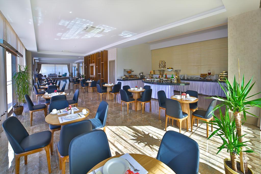 Ramada By Wyndham Iskenderun İskenderun Exterior foto